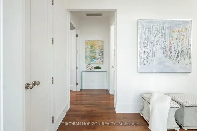 Additional image 16 of 183 Wellington St Unit 3703