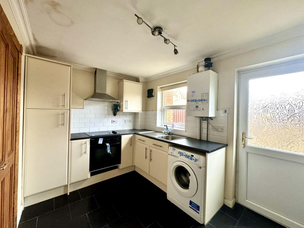 Additional image 5 of Manor Chase, Beddau, Pontypridd, CF38 2JF