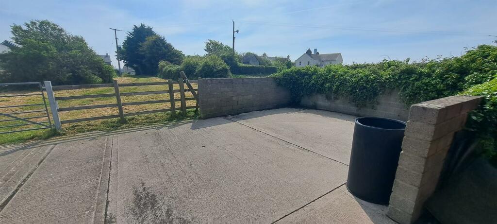 Additional image 13 of Gileston Road, Gileston