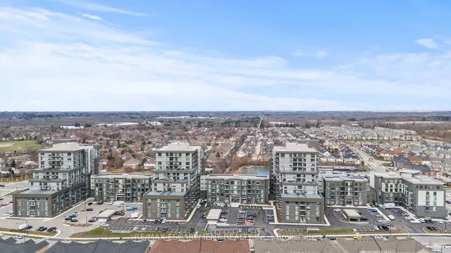 Additional image 33 of 460 Dundas St Unit 422