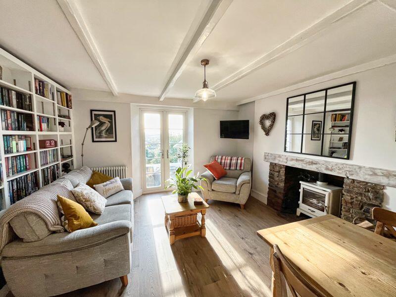 Additional image 3 of 10 Pentwyn Road, Pencoed, Bridgend, CF35 6SB