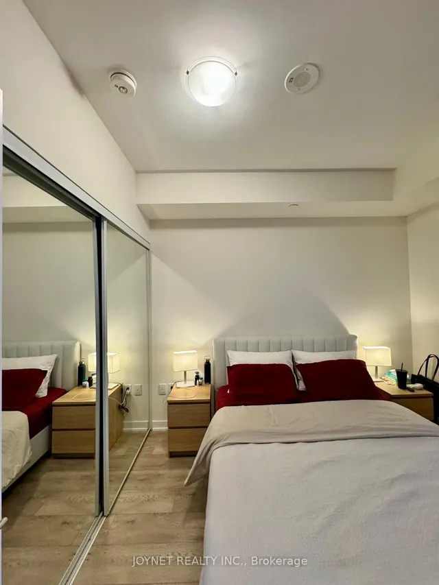 Additional image 18 of 28 Freeland St Unit 1201