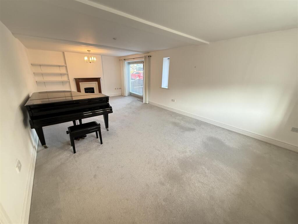 Additional image 5 of Lydiate Farm, The Lydiate, Heswall