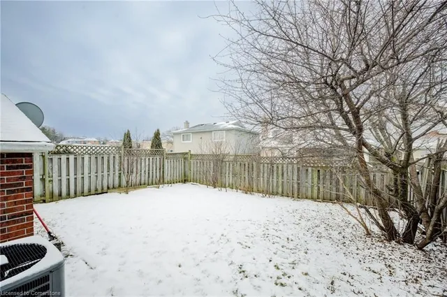 Additional image 35 of 62 Robson Cres