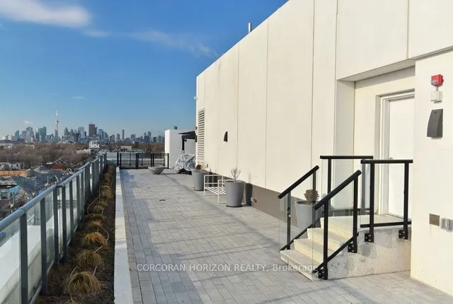 Additional image 24 of 1630 Queen St Unit 217