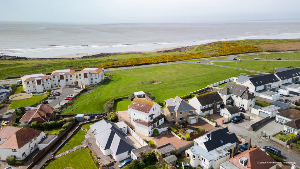 Additional image 4 of SPRINGFIELD AVENUE, PORTHCAWL, CF36 3LB
