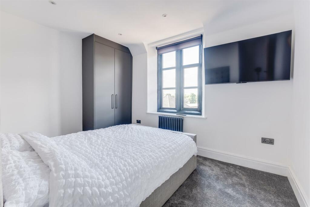 Additional image 19 of Burton Road, Little Neston, Cheshire