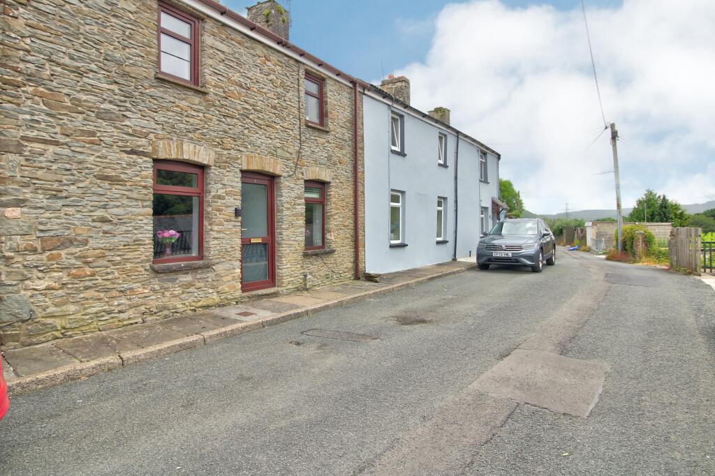 Additional image 6 of Zoar Terrace, Treharris, CF46