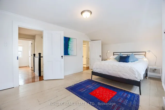 Additional image 24 of 38 Queens Dr