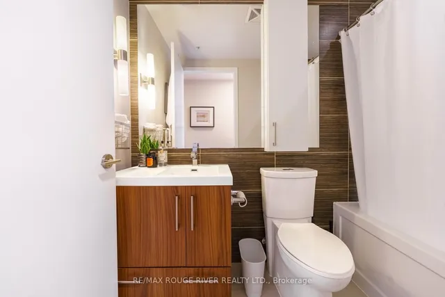 Additional image 11 of 39 Sherbourne St Unit 906