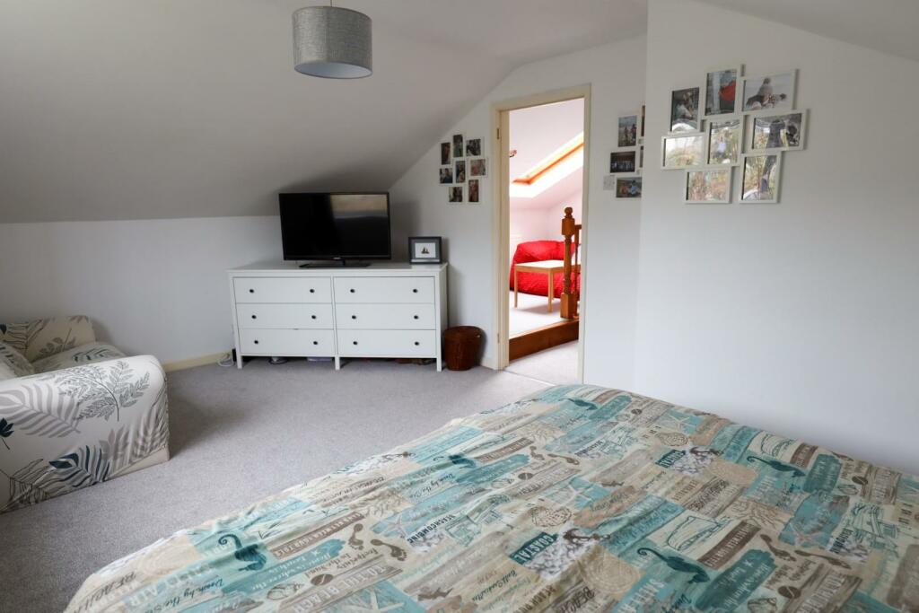 Additional image 14 of The Duchy, Church Close, Ogmore-By-Sea, Vale Of Glamorgan, CF32 0PZ