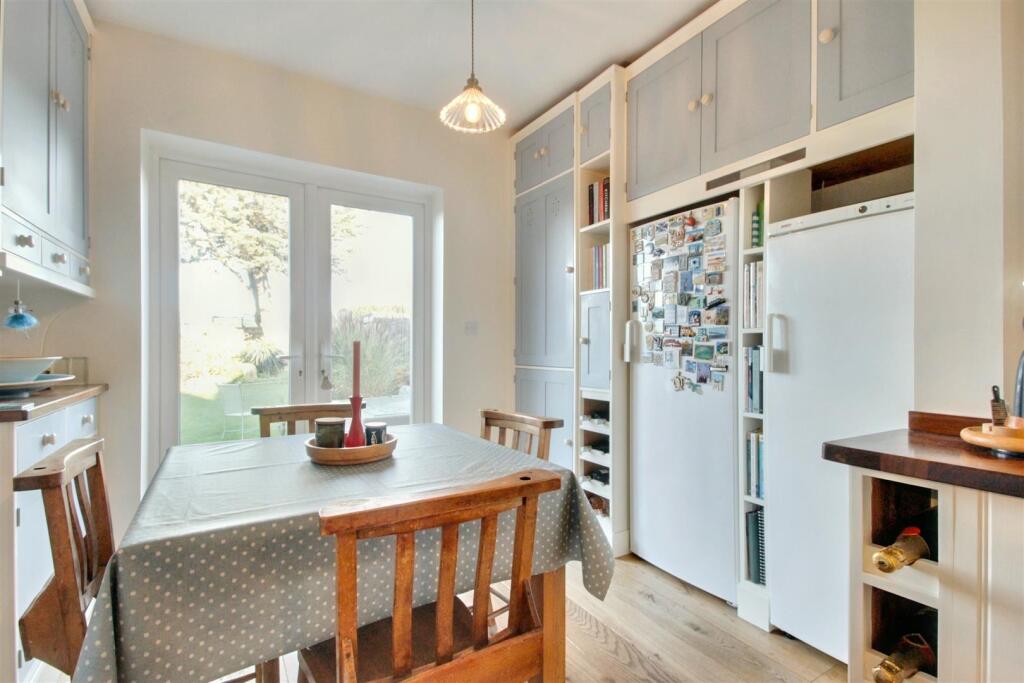 Additional image 17 of Georgia Avenue, Worthing