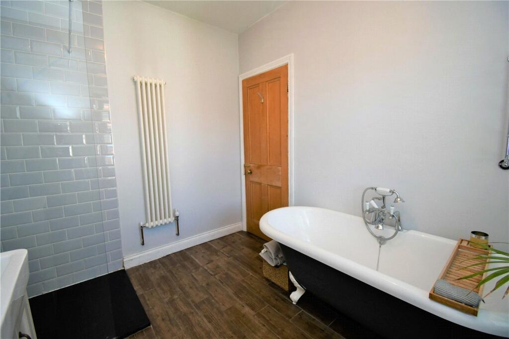 Additional image 19 of Mount Avenue, Heswall, Wirral