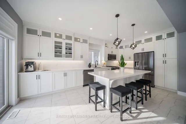 Additional image 11 of 36 Miller Dr