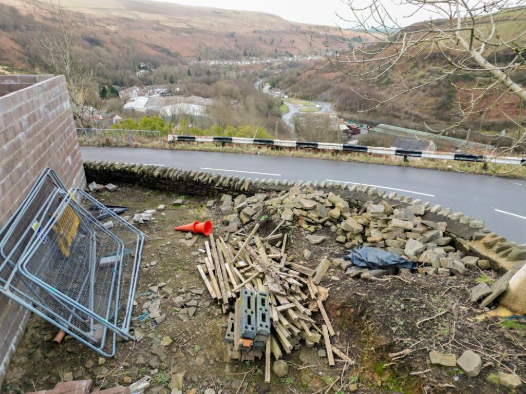 Additional image 10 of 27a & b Bryn Terrace, Wattstown, Porth, Mid Glamorgan, CF39 0PH