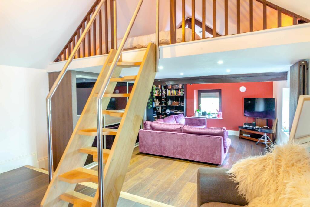 Additional image 18 of Rudry