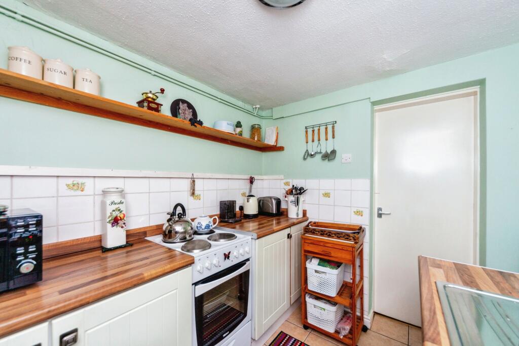 Additional image 5 of Mold Road, Ewloe Green, Ewloe, Glannau Dyfrdwy, CH5