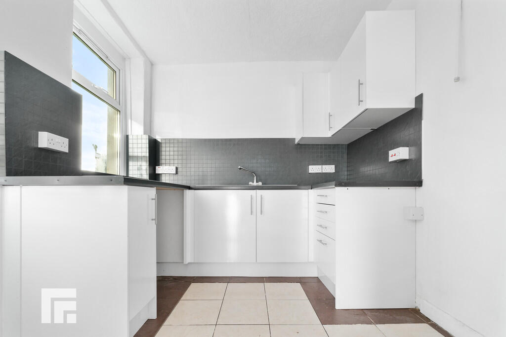 Additional image 5 of Davies Street, Barry