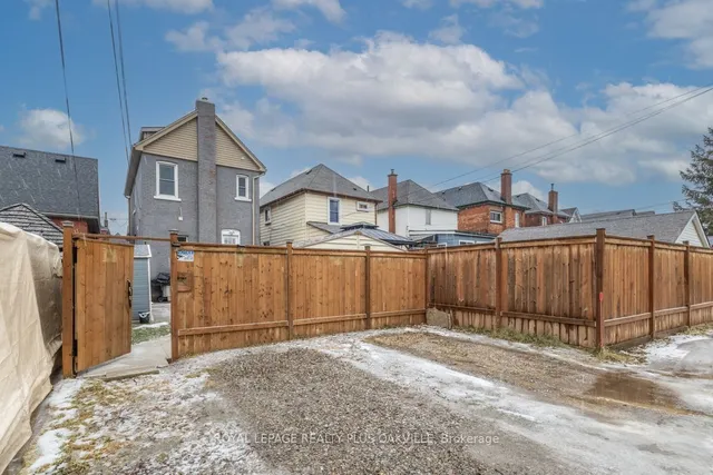 Additional image 29 of 29 1/2 Rosemont Ave