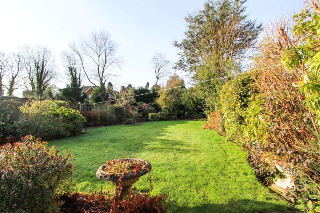 Additional image 25 of Irnham Road, Four Oaks, B74