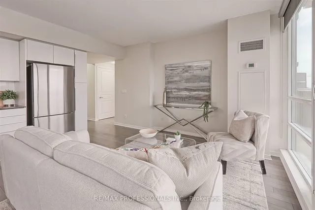 Additional image 7 of 2240 Lake Shore Blvd Unit 404