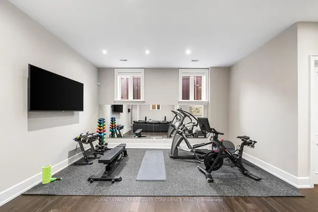 Additional image 30 of 384 Hounslow Ave