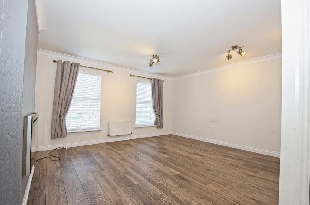 Additional image 20 of Clos Springfield, Talbot Green, Pontyclun