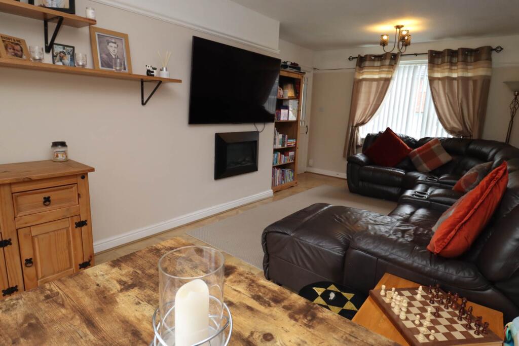 Additional image 2 of Helsby Avenue, Eastham