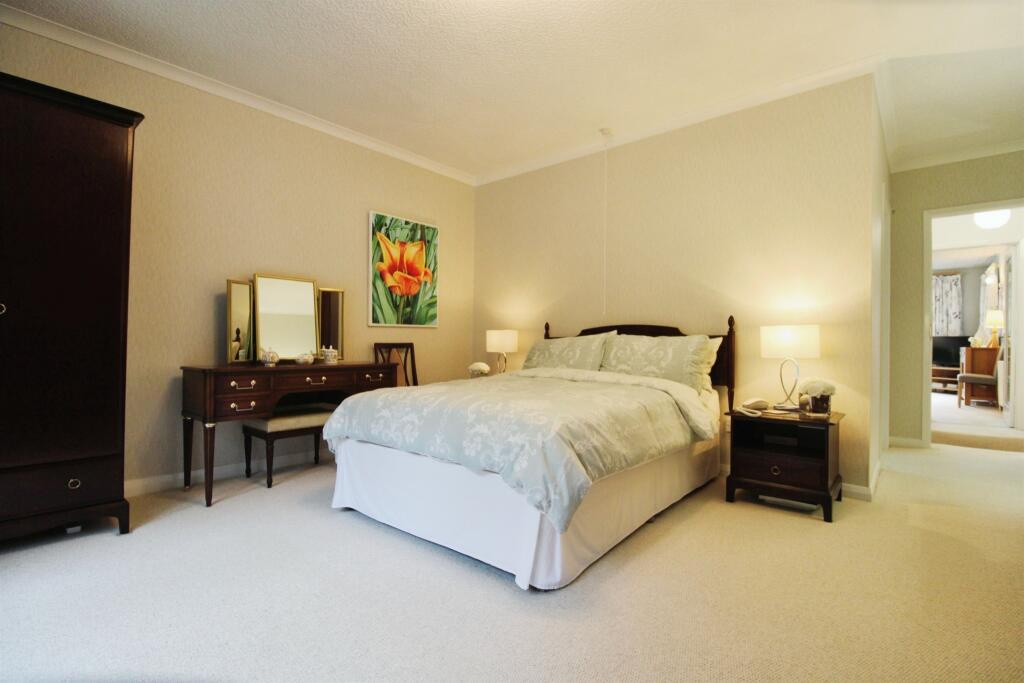 Additional image 33 of Erw Hir, Llantrisant, PONTYCLUN