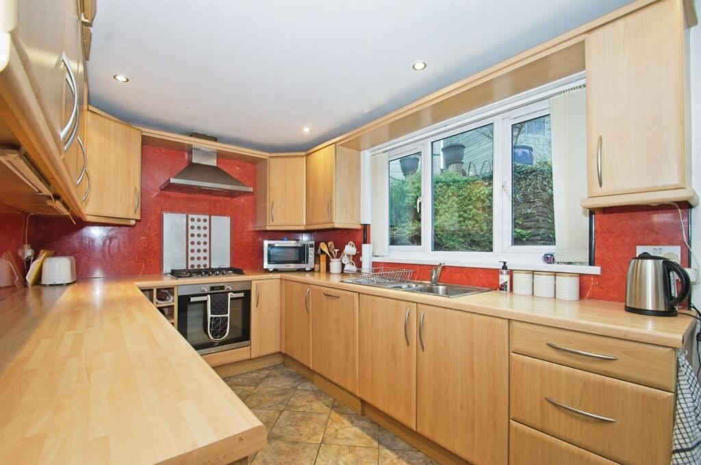 Additional image 6 of Gellionen, Llantwit Fardre, Pontypridd