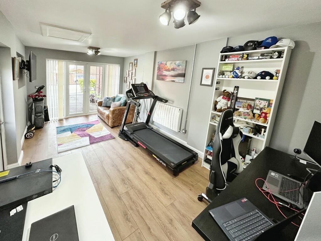 Additional image 8 of Brambling Crescent, Penallta, Hengoed