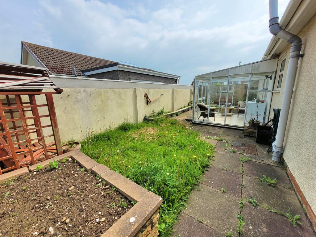 Additional image 20 of CURLEW ROAD, REST BAY, PORTHCAWL, CF36 3QA