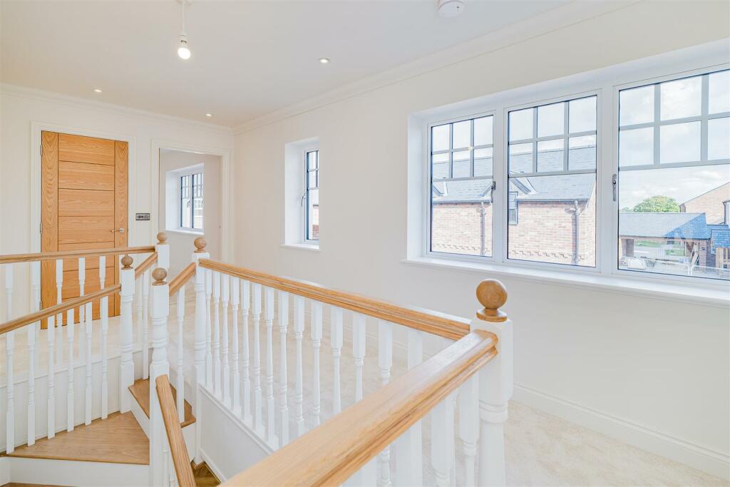 Additional image 14 of Belgrave Garden Mews, Pulford, Chester