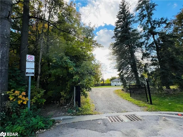 Additional image 11 of 8 Renwood Pl