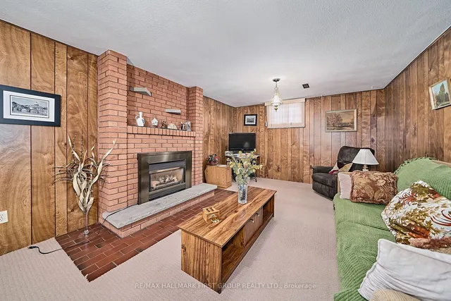 Additional image 33 of 10 Romanway Cres