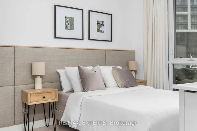 Additional image 29 of 50 George Butchart Dr Unit 102