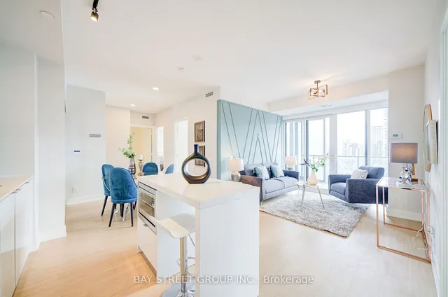 Additional image 19 of 7 Grenville St Unit 3211