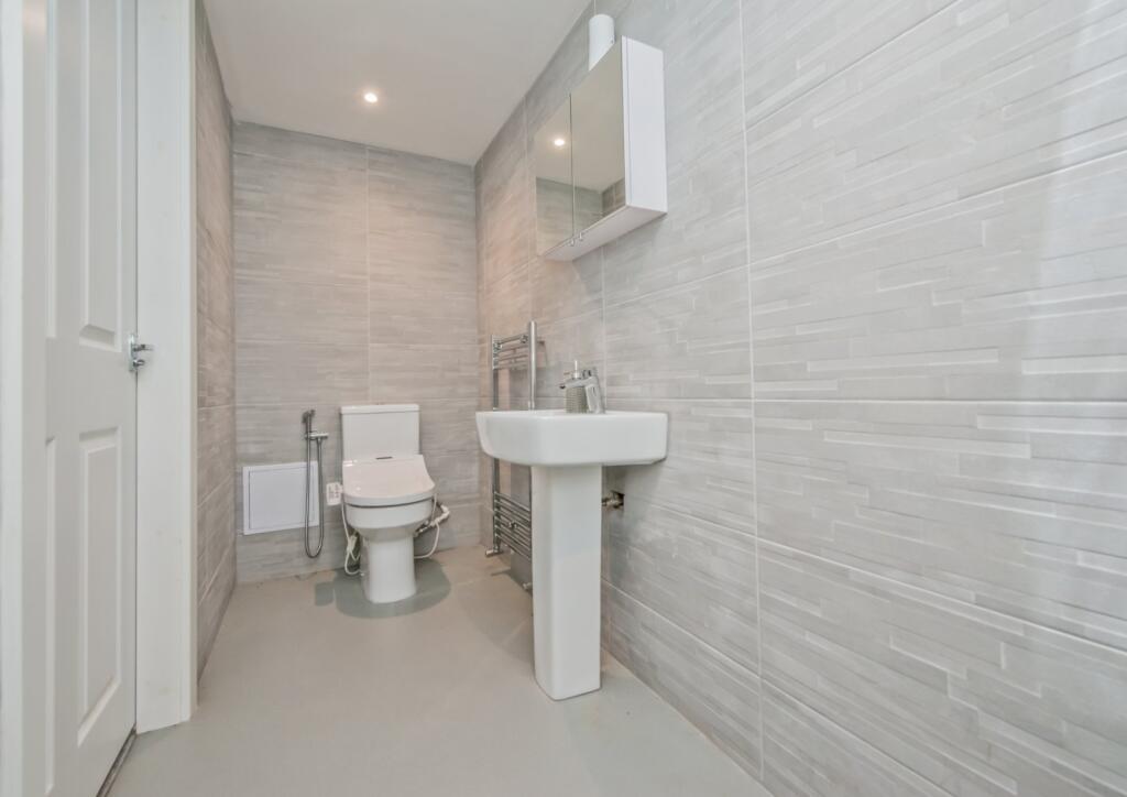 Additional image 18 of Glenrose Drive, Lidget Green, Bradford, BD7