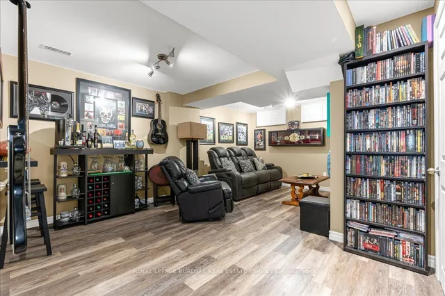 Additional image 23 of 5030 New St Unit 9