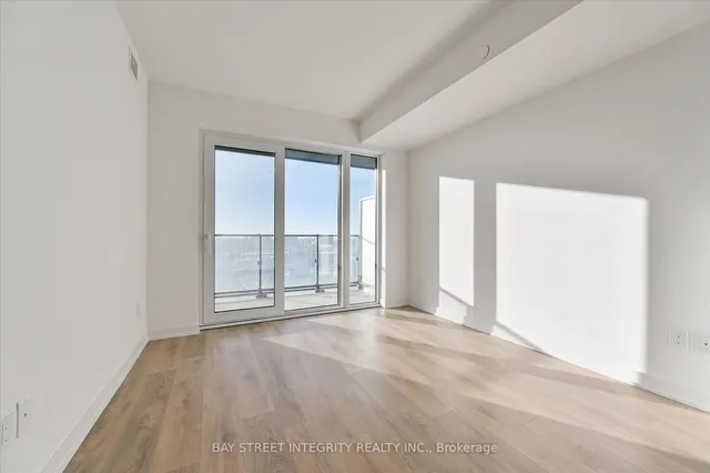 Additional image 8 of 8 Tippett Rd Unit 1208