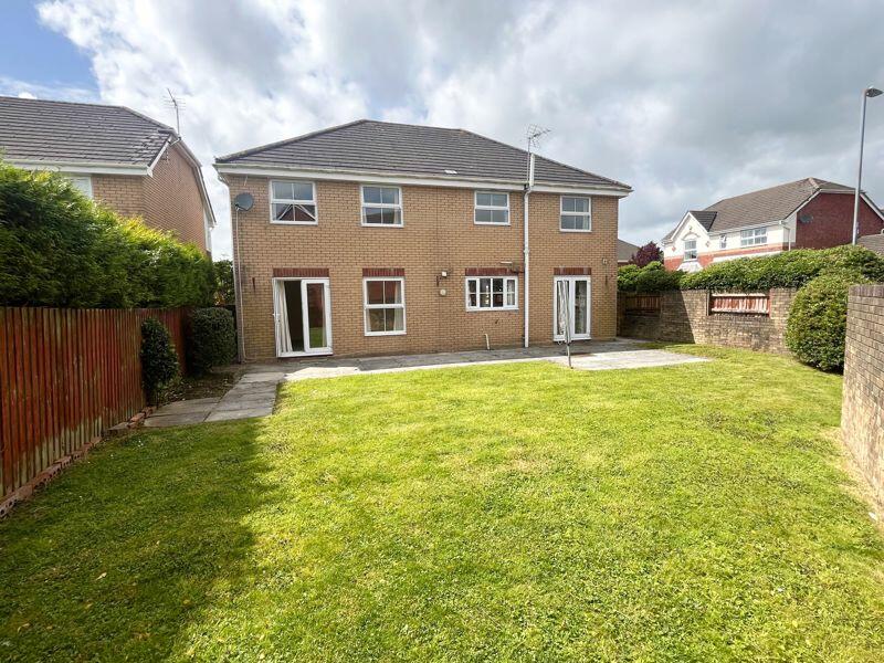 Additional image 5 of 2 Ffordd Y Dderwen, Ystradowen, CF71 7SG