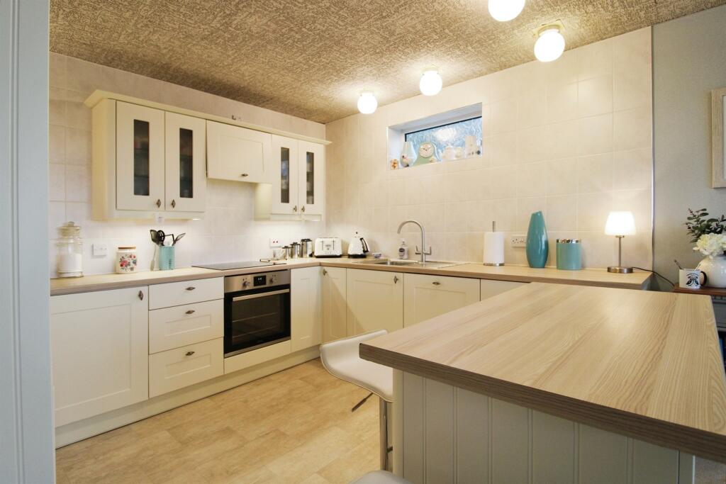 Additional image 3 of Erw Hir, Llantrisant, PONTYCLUN