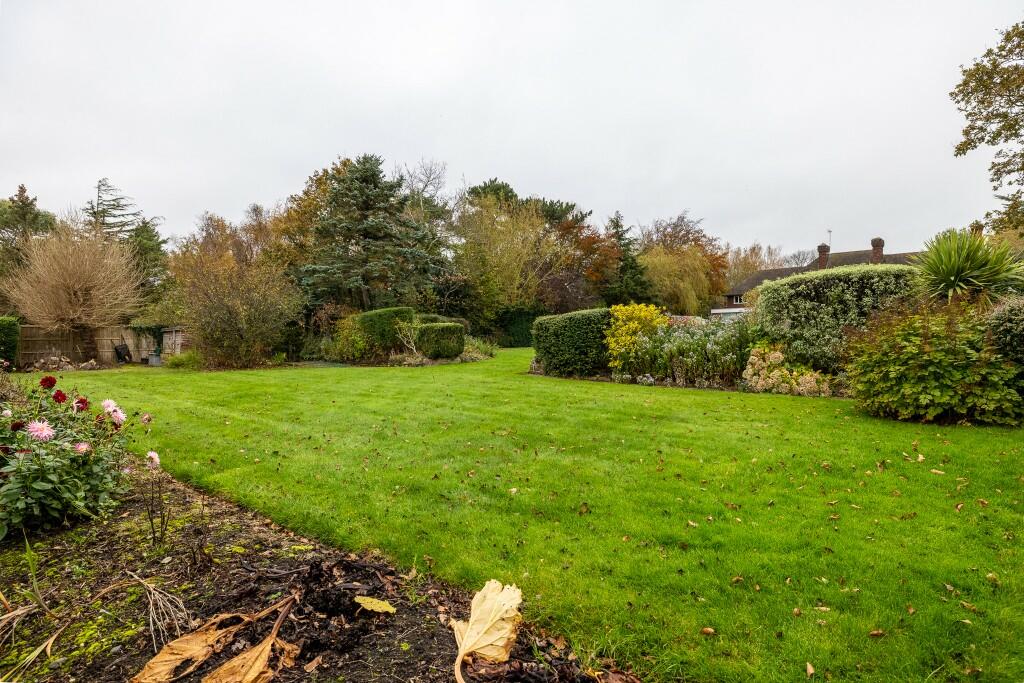 Additional image 13 of Links Hey Road, CH48