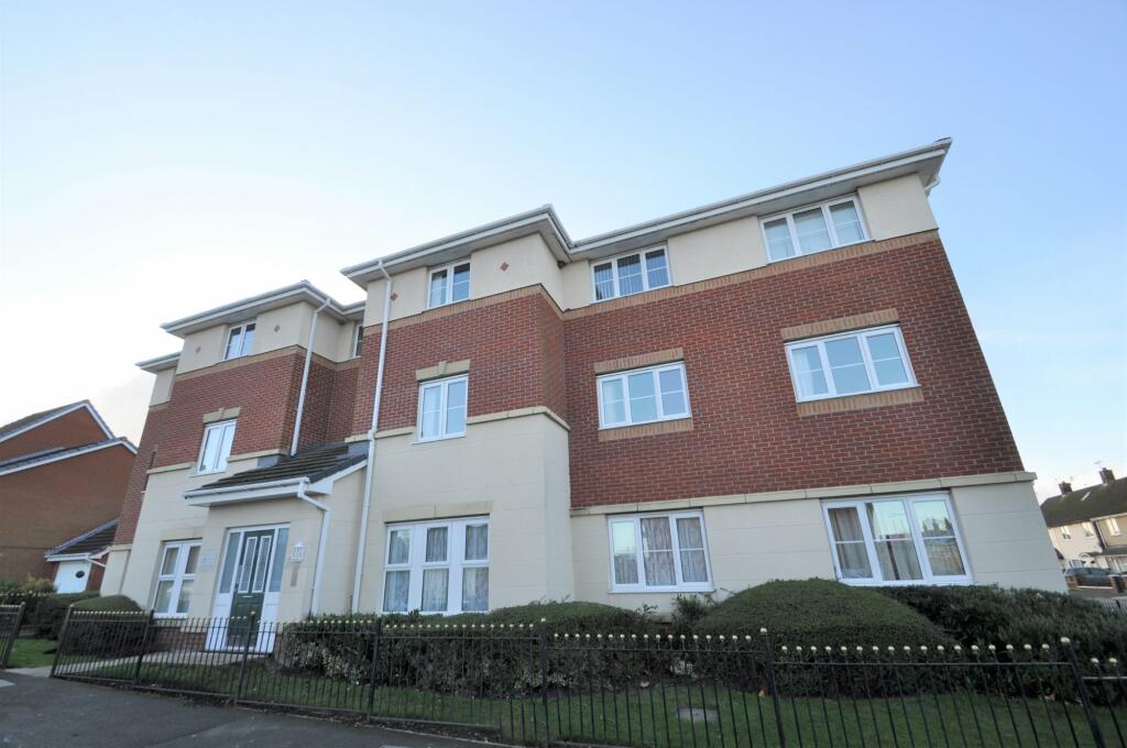 Additional image 27 of Kingham Close, Moreton