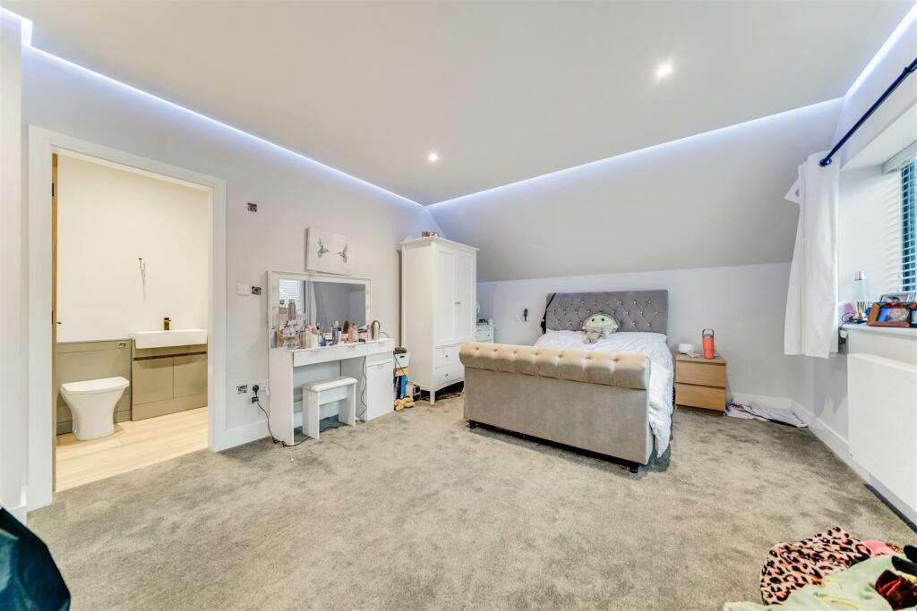 Additional image 24 of Oldfield Drive, Heswall, Wirral