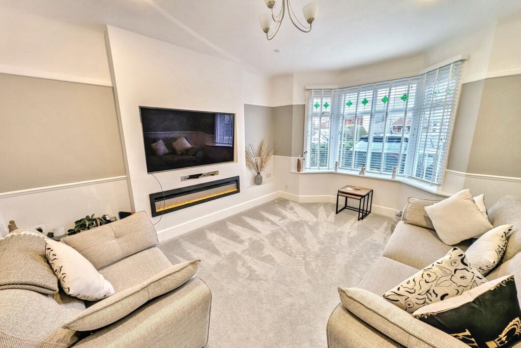 Additional image 3 of Moordown