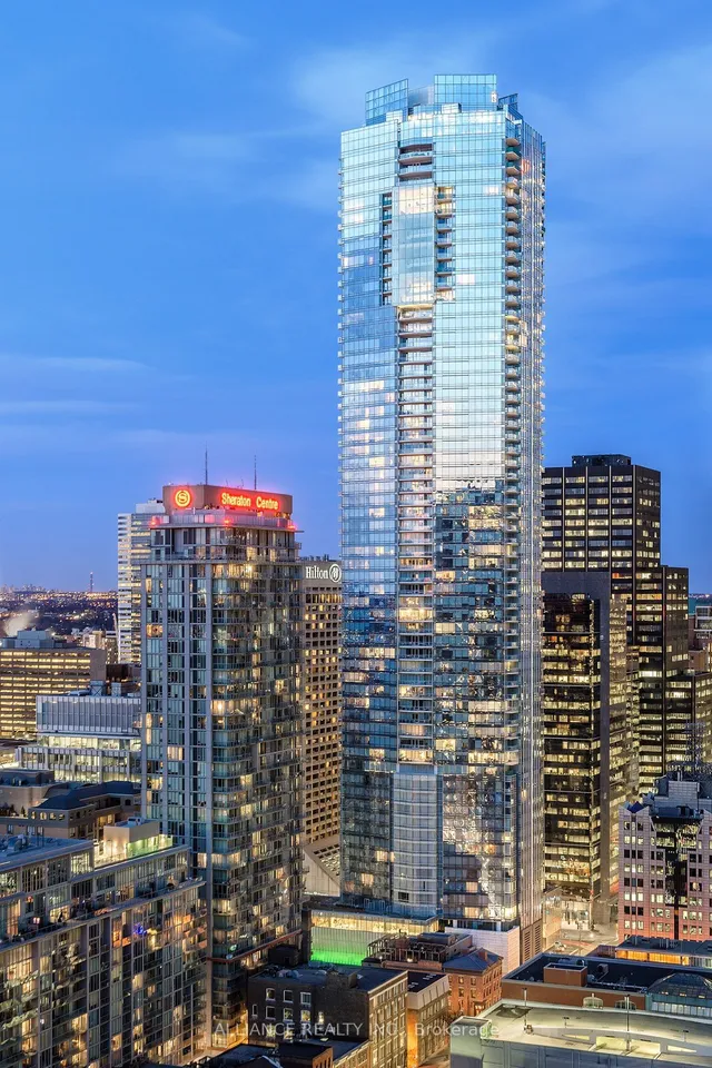 Additional image 14 of 180 University Ave Unit 4302