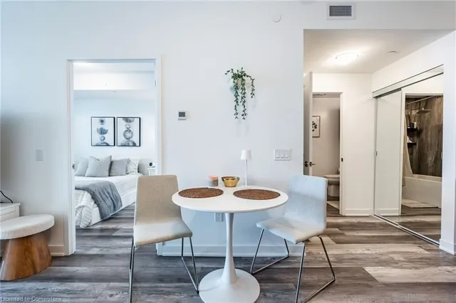 Additional image 17 of 2007 James St Unit 1305