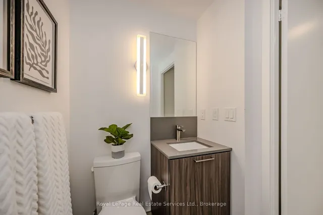 Additional image 14 of 19 Western Battery Rd Unit 310