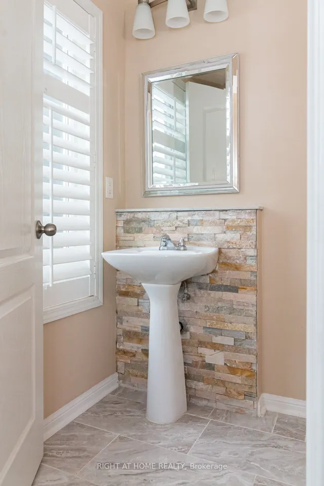 Additional image 19 of 5140 Oakley Dr